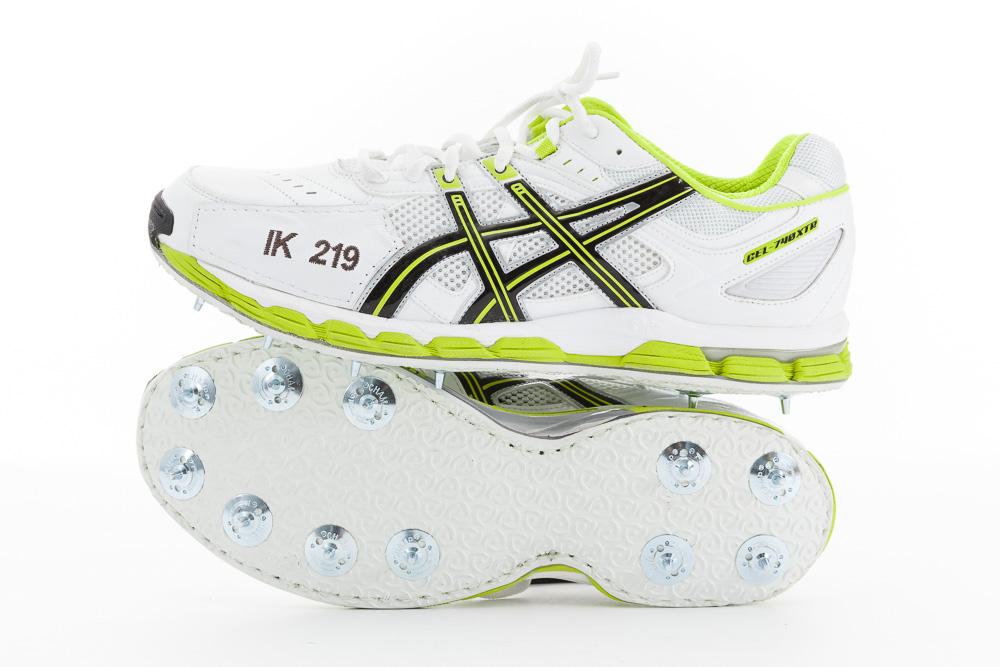 asics cricket bowling spike shoes off 